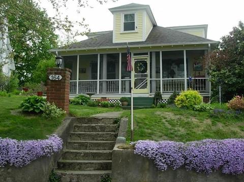 164 Huntington Ave, Woonsocket, RI 02895 photo 1