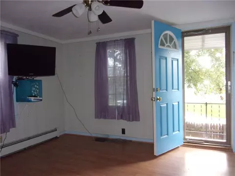 36 Cliffe Ave, Woonsocket, RI 02895 photo 7
