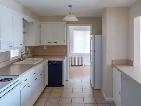 41 Long St, Warwick, RI 02886 photo 12