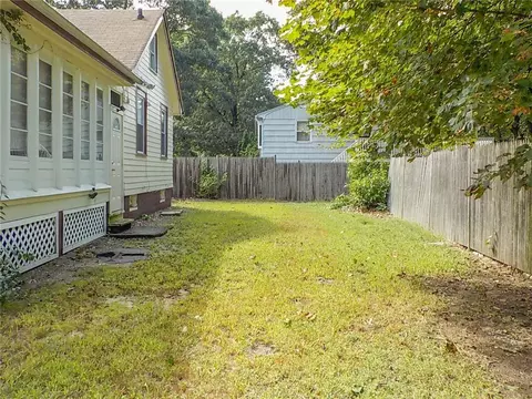 41 Long St, Warwick, RI 02886 photo 22