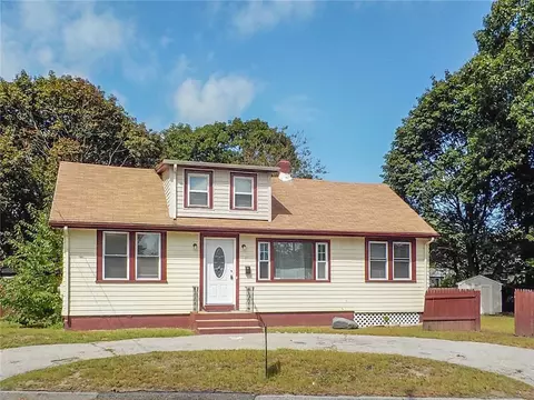 41 Long St, Warwick, RI 02886 photo 2