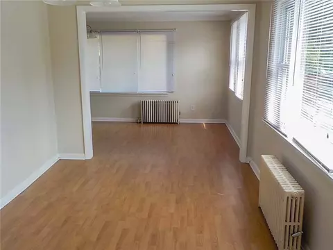 41 Long St, Warwick, RI 02886 photo 8