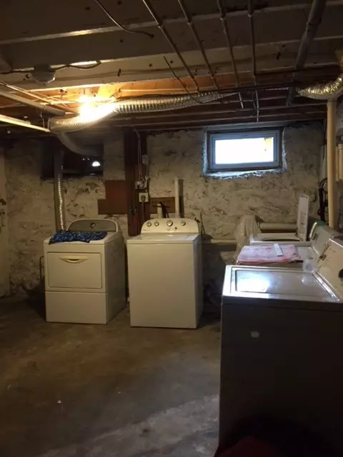 59 Roberts St, Woonsocket, RI 02895 photo 12