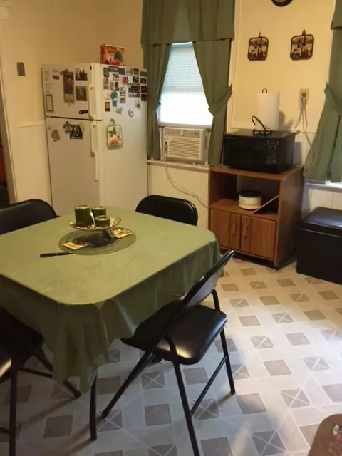 59 Roberts St, Woonsocket, RI 02895 photo 7