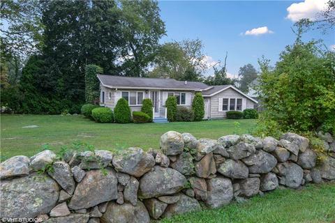 61 Shore Rd, Westerly, RI 02891 photo 1