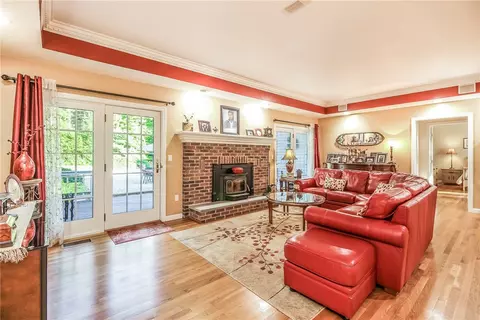 73 Ridge Dr, Exeter, RI 02822 photo 17
