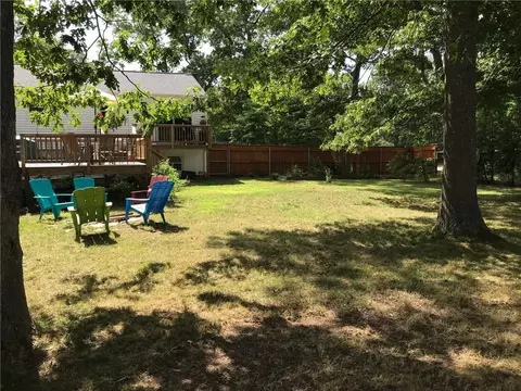 2 Monroe Dr, Coventry, RI 02816 photo 7