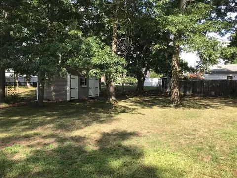 2 Monroe Dr, Coventry, RI 02816 photo 10
