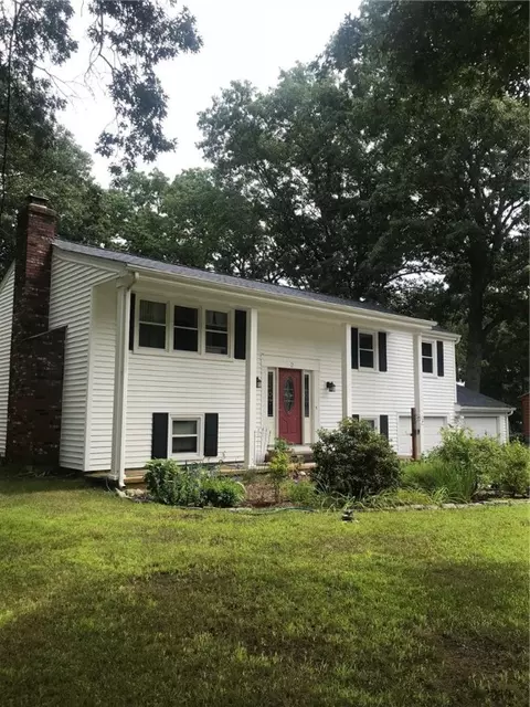 2 Monroe Dr, Coventry, RI 02816 photo 1