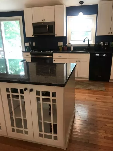 2 Monroe Dr, Coventry, RI 02816 photo 19