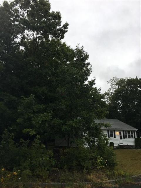 245 Flora Ave, Woonsocket, RI 02895 photo 12