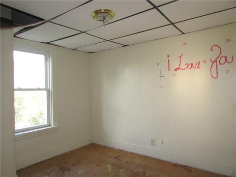 332 Paradis Ave, Woonsocket, RI 02895 photo 13