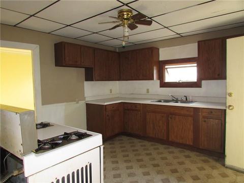 332 Paradis Ave, Woonsocket, RI 02895 photo 14