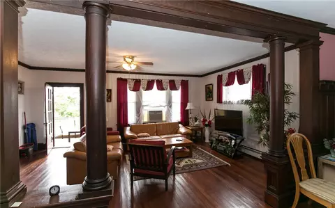 309 Carrington Ave, Woonsocket, RI 02895 photo 4