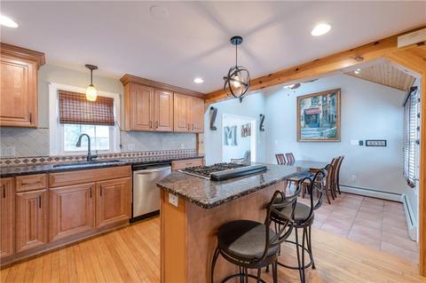 94 Stone Ave, Warwick, RI 02889 photo 8