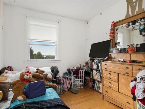 3 Aspinet Rd, Middletown, RI 02842 photo 9