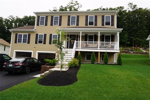 98 Gauthier Dr, Woonsocket, RI 02895 photo 1
