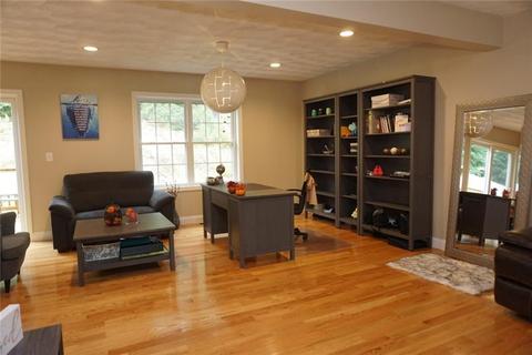 98 Gauthier Dr, Woonsocket, RI 02895 photo 6