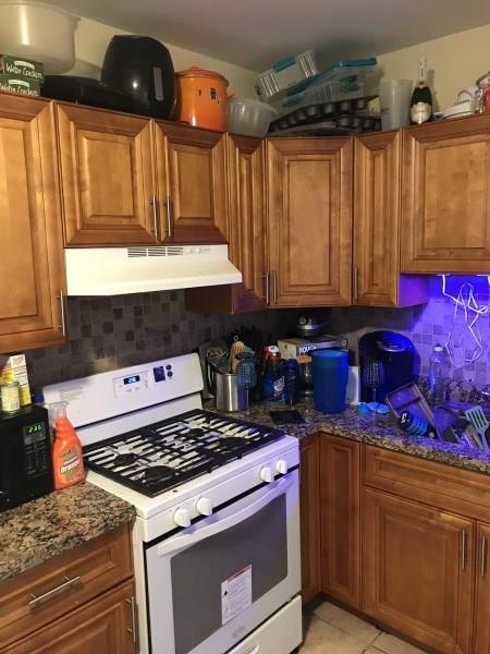 130 7th Ave, Woonsocket, RI 02895 photo 7