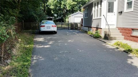 193 Transit St, Woonsocket, RI 02895 photo 2