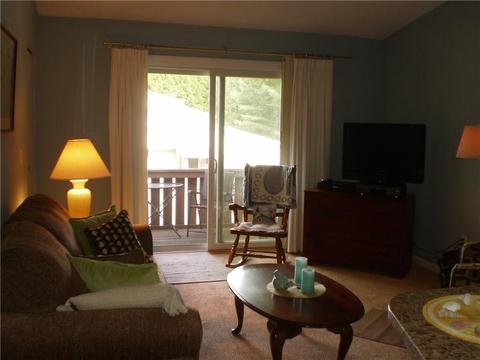 797 Williamsburg Cir, Warwick, RI 02886 photo 9