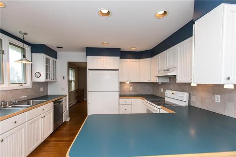 36 Summit Dr, Warren, RI 02885 photo 28