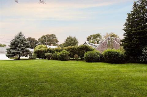 36 Summit Dr, Warren, RI 02885 photo 5