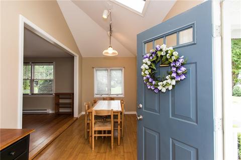 36 Summit Dr, Warren, RI 02885 photo 12