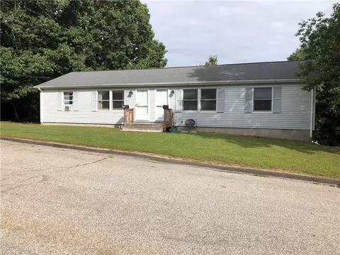 20 Sunrise Dr, Westerly, RI 02891 photo 1