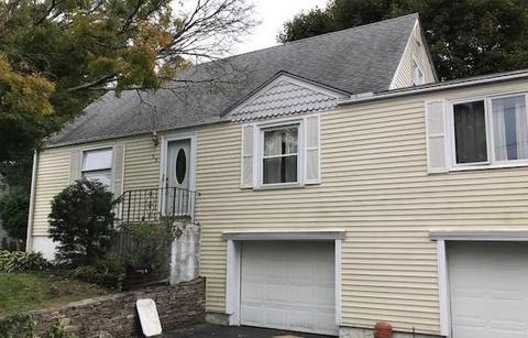 68 Chiswick Rd, Warwick, RI 02889 photo 2