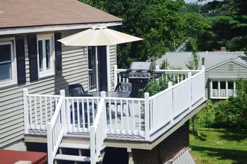 76 Sycamore St, Woonsocket, RI 02895 photo 6