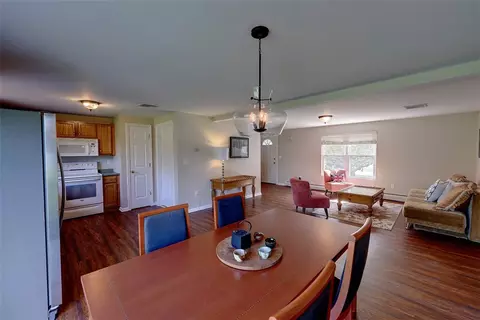 55 Chiswick Rd, Warwick, RI 02889 photo 11