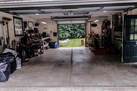 43 Pershing Ave, Tiverton, RI 02878 photo 4