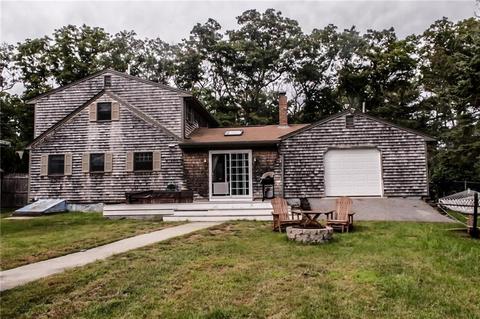 43 Pershing Ave, Tiverton, RI 02878 photo 5