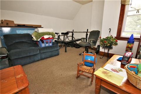 123 Snow St, Woonsocket, RI 02895 photo 8