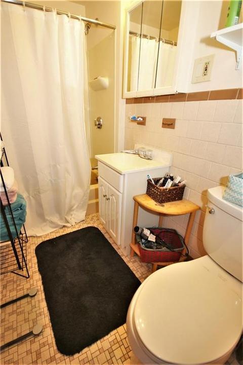 123 Snow St, Woonsocket, RI 02895 photo 6