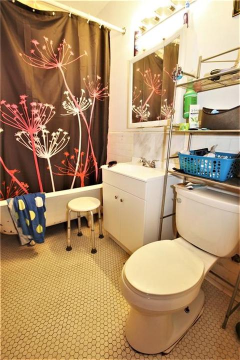 123 Snow St, Woonsocket, RI 02895 photo 10