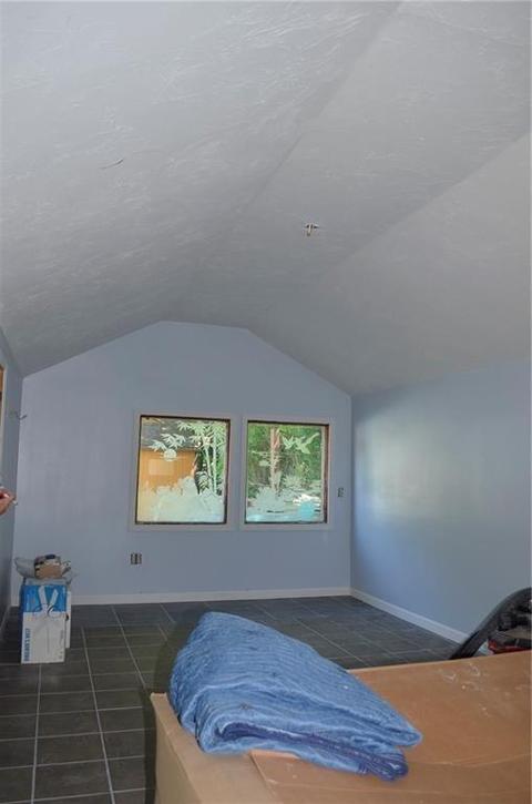 147 Beacon Ave, Woonsocket, RI 02895 photo 11