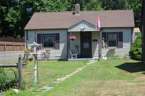 147 Beacon Ave, Woonsocket, RI 02895 photo 15