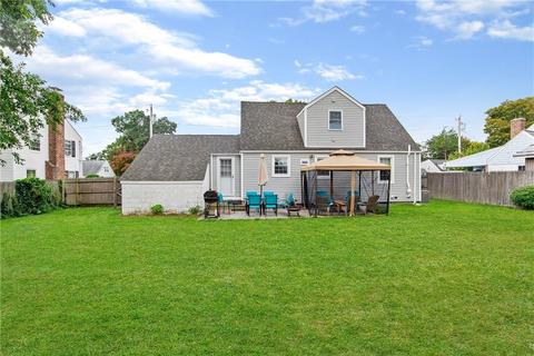 58 Massasoit Dr, Warwick, RI 02888 photo 21