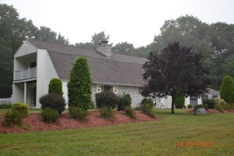 215 Maureen Cir, Burrillville, RI 02839 photo 6