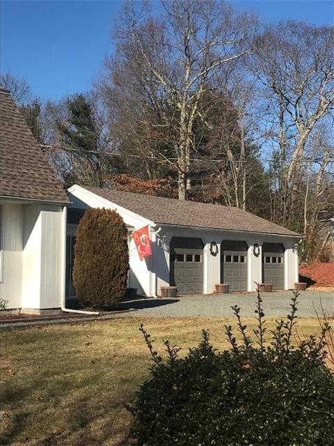 215 Maureen Cir, Burrillville, RI 02839 photo 3