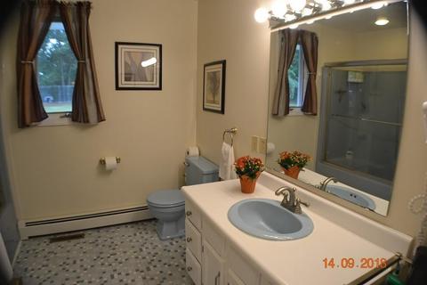 215 Maureen Cir, Burrillville, RI 02839 photo 17