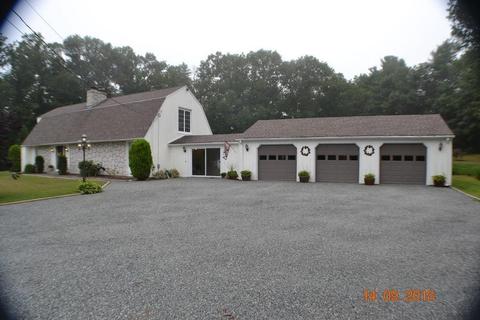 215 Maureen Cir, Burrillville, RI 02839 photo 21