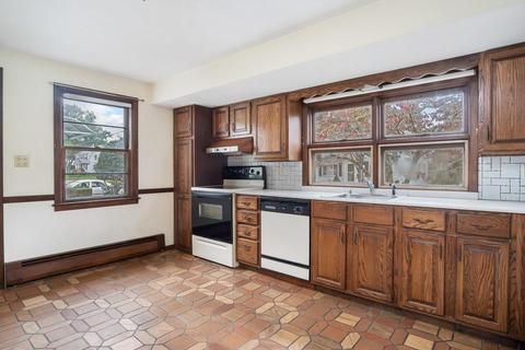 40 Newfield Ave, Warwick, RI 02888 photo 14