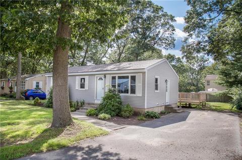 145 Custer St, Warwick, RI 02889 photo 1