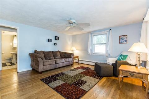 91 Symonds Ave, Warwick, RI 02889 photo 4