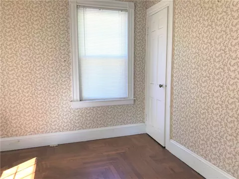 66 Colonial Ave, Warwick, RI 02886 photo 6