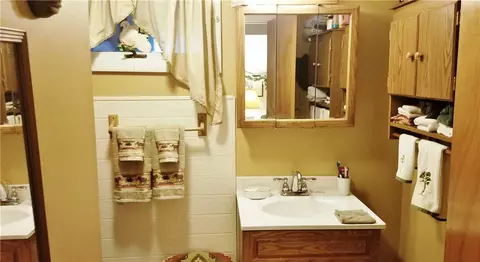 2 Forrest St, Warwick, RI 02889 photo 9