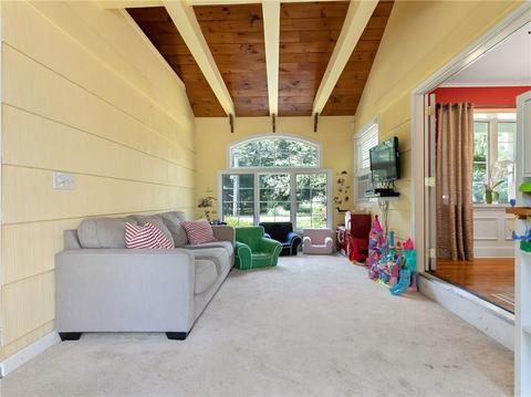 20 Long Ln, Warren, RI 02885 photo 11